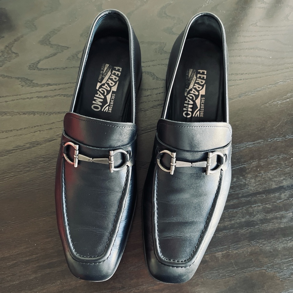 Salvatore Ferragamo Black Leather Loafers Men’s Size 8 with Original Box